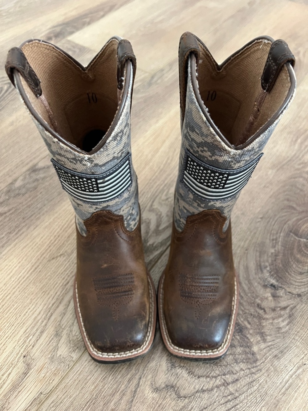 Ariat cowboy boots- toddler size 10